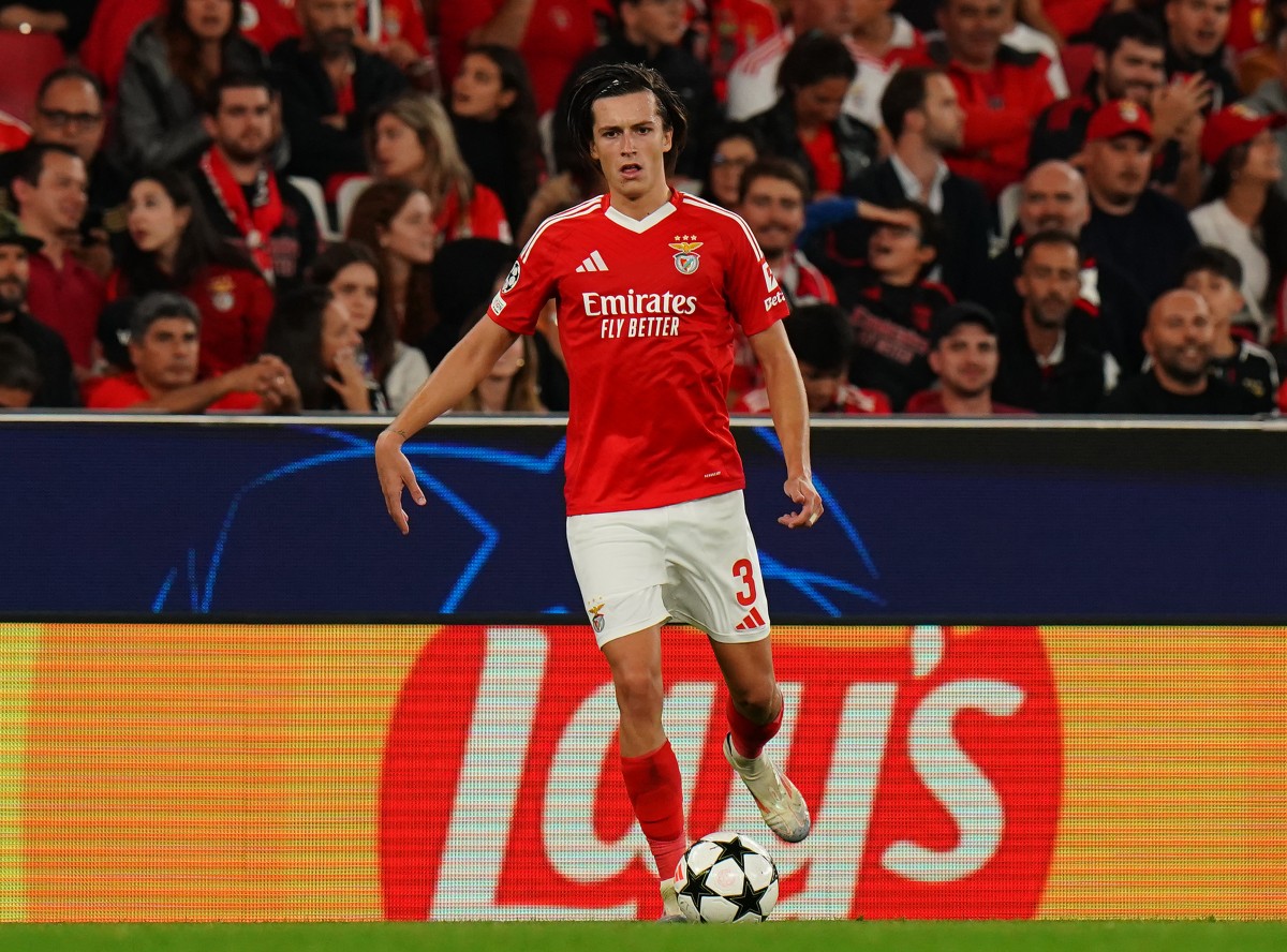 Alvaro Carreras en action pour Benfica