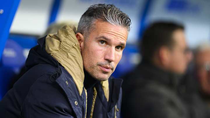 Van Persie ne s'attend pas à reconstruire son lien avec Arsenal