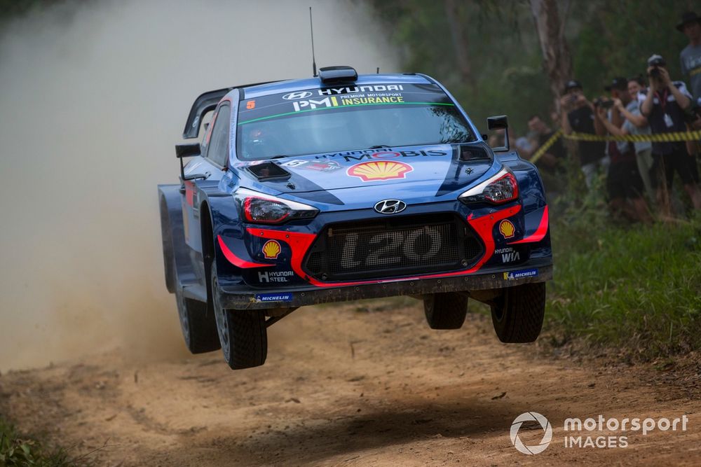 There was last-gasp disappointment for Neuville on the 2018 Rally Australia as his frustrating spell of runner-up finishes continued