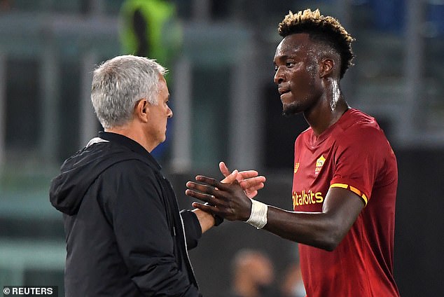 Tammy Abraham a révélé comment José Mourinho l'a convaincu de rejoindre la Roma en 2021