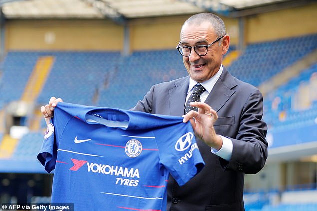 Sarri nommé entraîneur de Chelsea en 2018