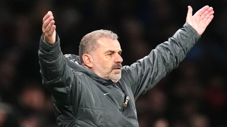 Ange Postecoglou sous pression malgré les résultats décevants des Spurs