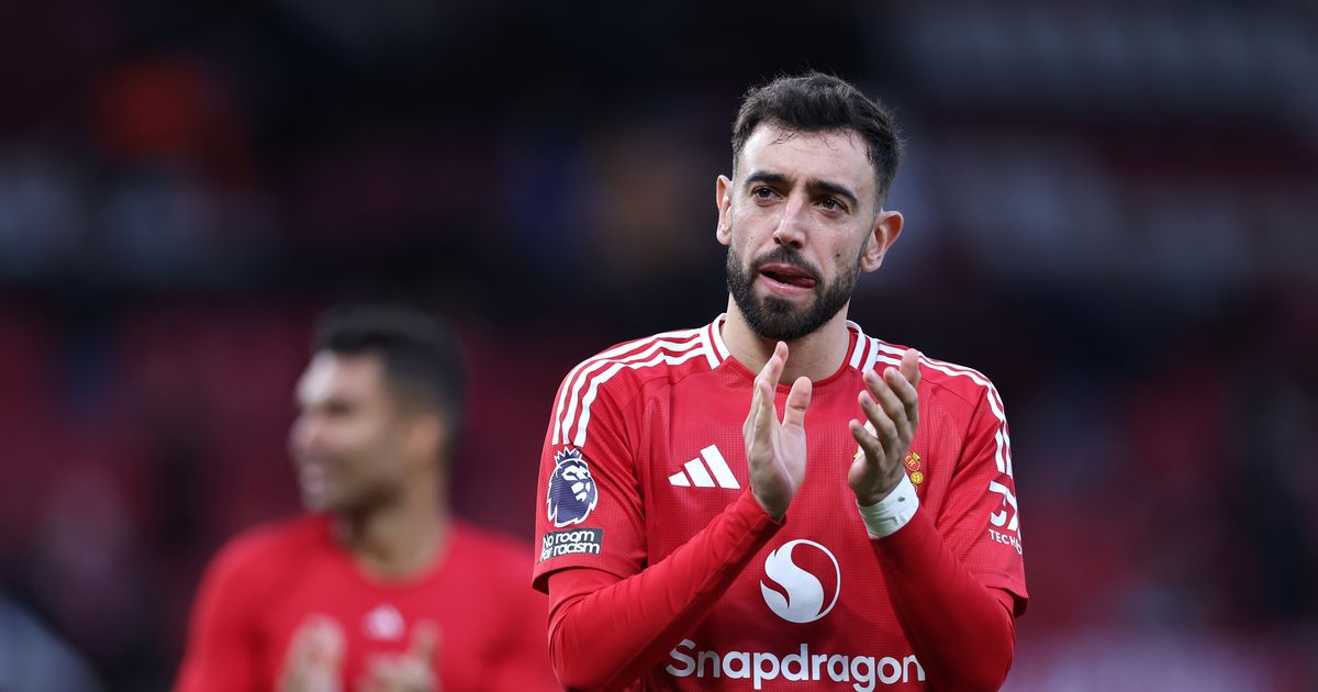 Bruno Fernandes reste à Manchester United malgré les offres