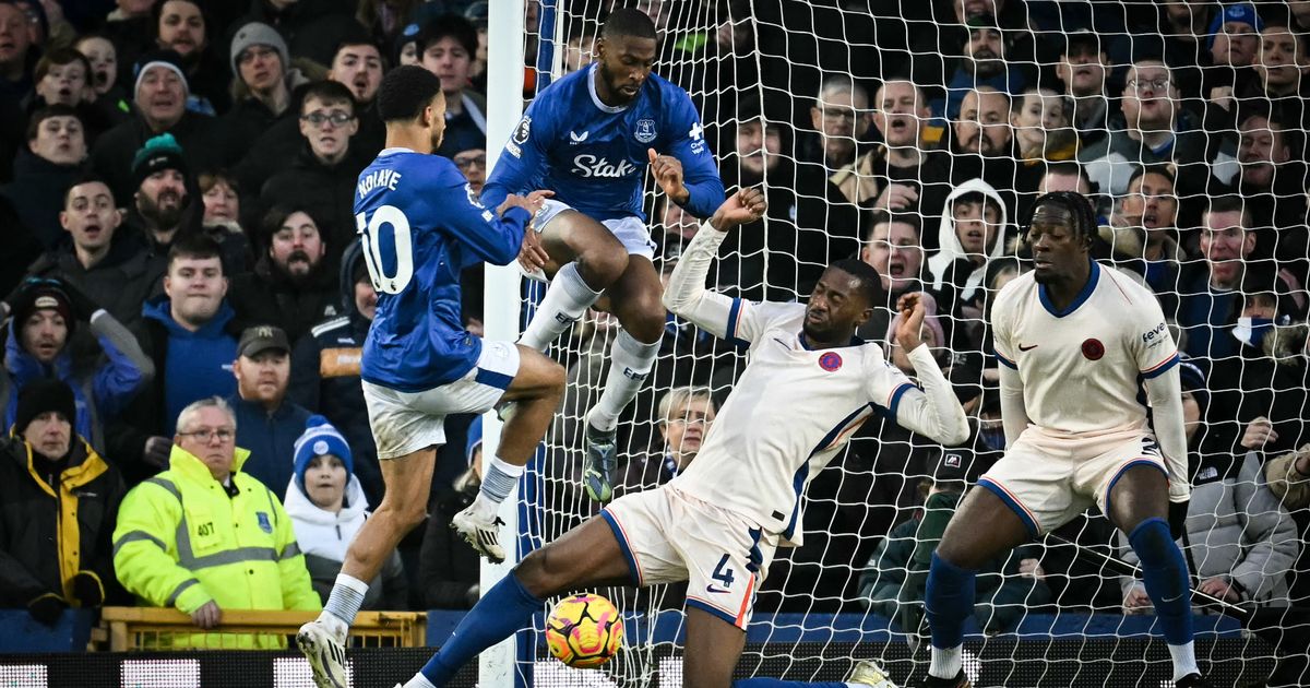 Chelsea et Everton partagent les points- Liverpool en profite