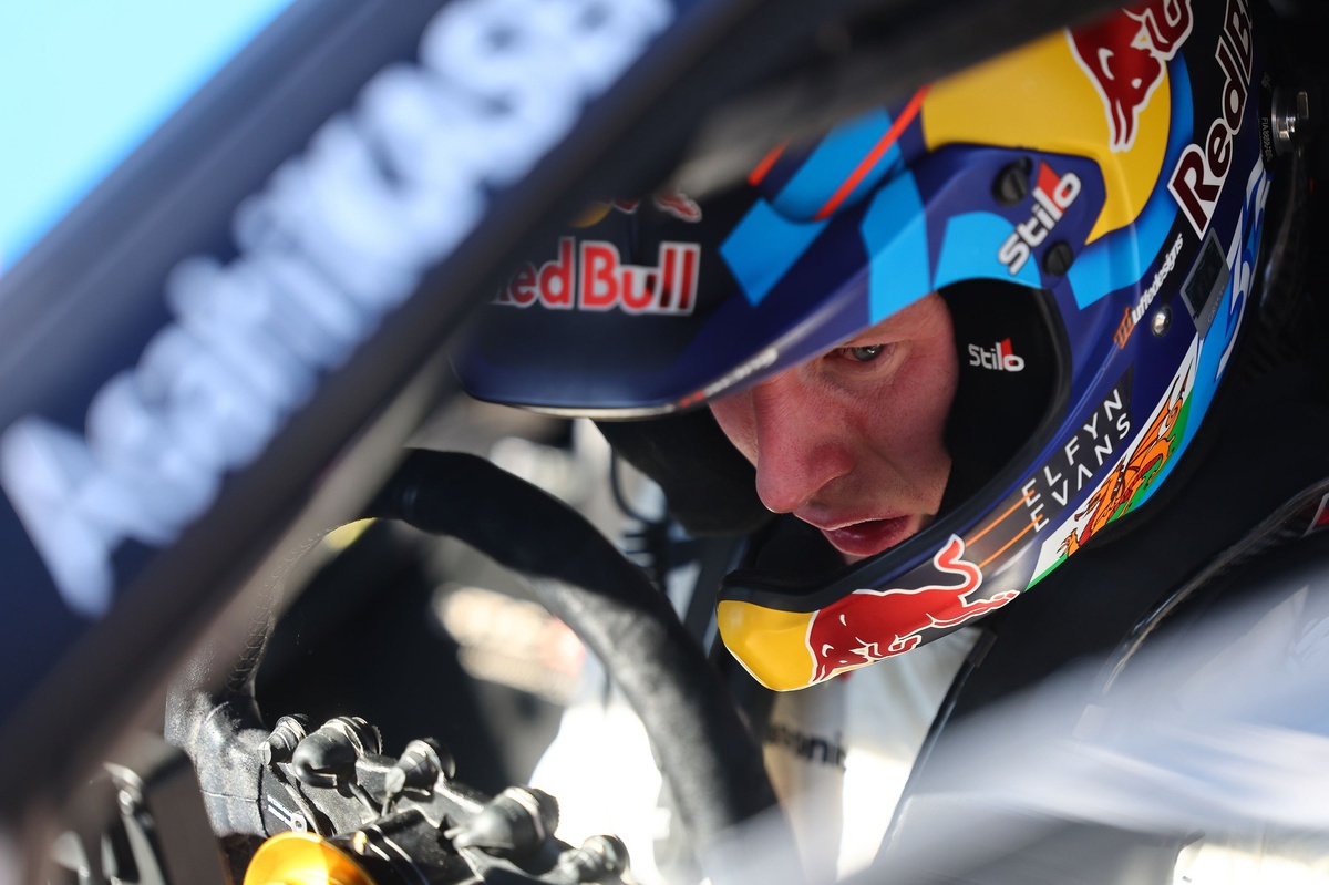 Elfyn Evans se concentre sur l-amélioration pour le WRC 2025