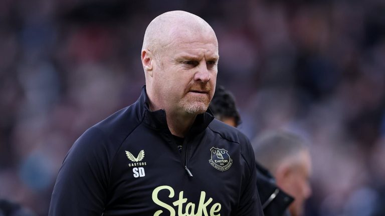 Everton : Dyche parle des 12 joueurs en fin de contrat