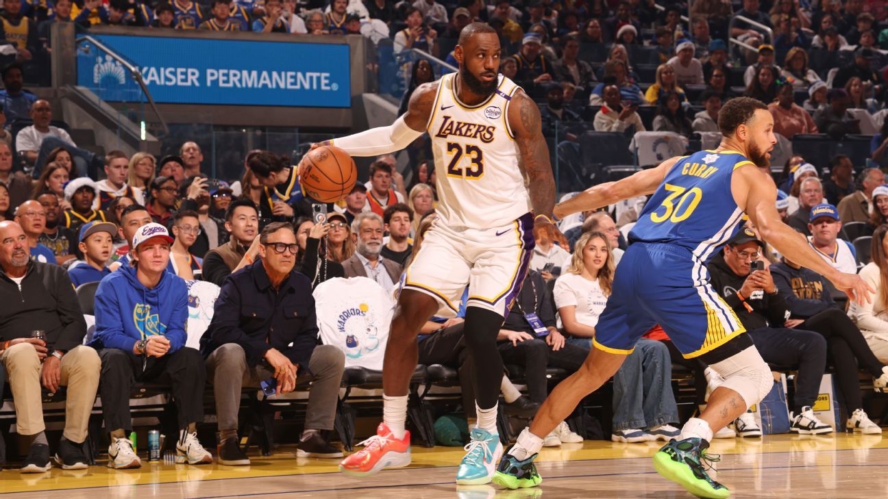 Les Lakers battent les Warriors lors du classique de Noël