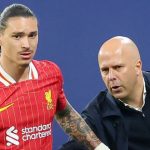 Liverpool : Nunez doit accepter son rôle, avertit Van Dijk