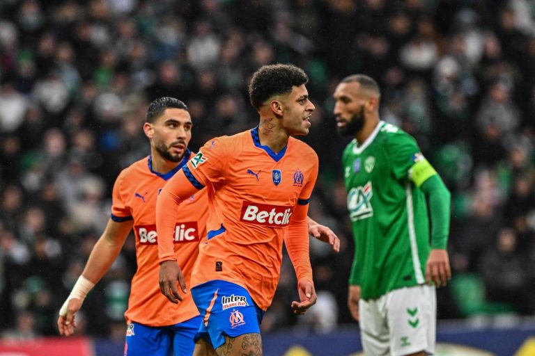 Marseille humilie Saint-Etienne en Coupe de France (4-0)