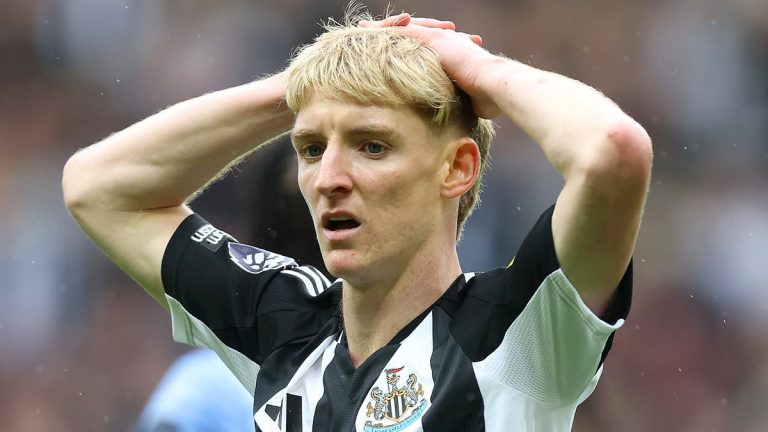 Newcastle United : Les joueurs inquiets face à l'avenir incertain