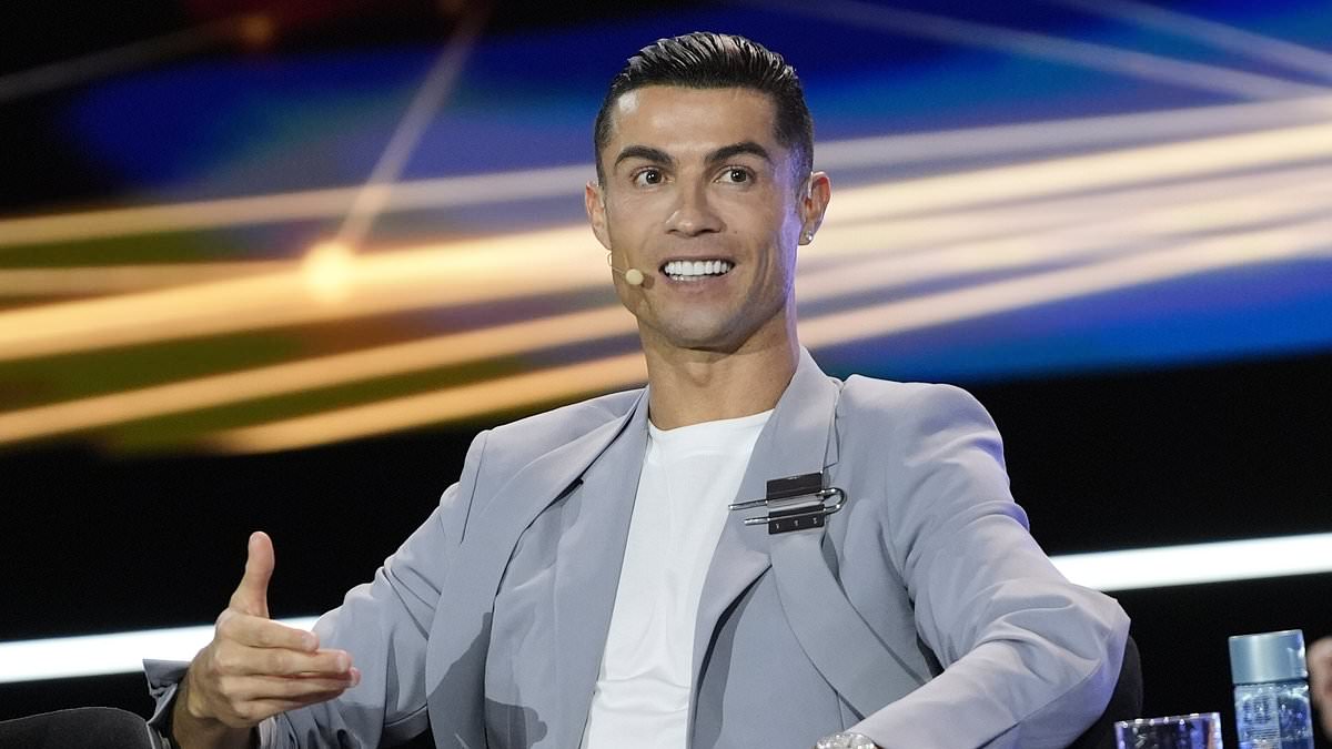 Ronaldo propose de sauver Manchester United en tant que propriétaire