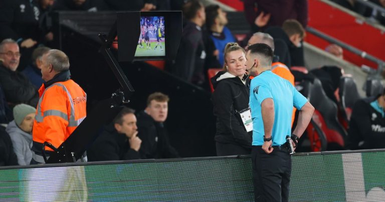 VAR - La décision controversée de West Ham expliquée