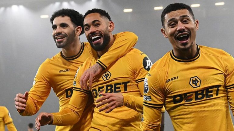 Wolves s-imposent 2-0 contre Man Utd avec Cunha décisif