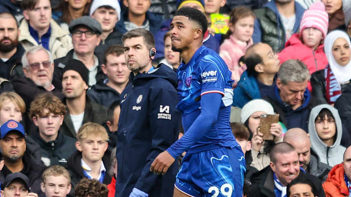 Wesley Fofana a été contraint de quitter le terrain après 59 minutes lors de la victoire de dimanche