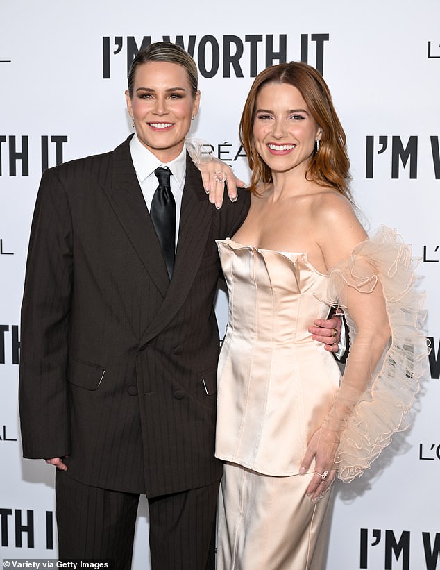 Ashlyn Harris et Sophia Bush