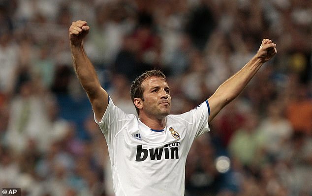 Van der Vaart et Ronaldo à l'entraînement en 2010