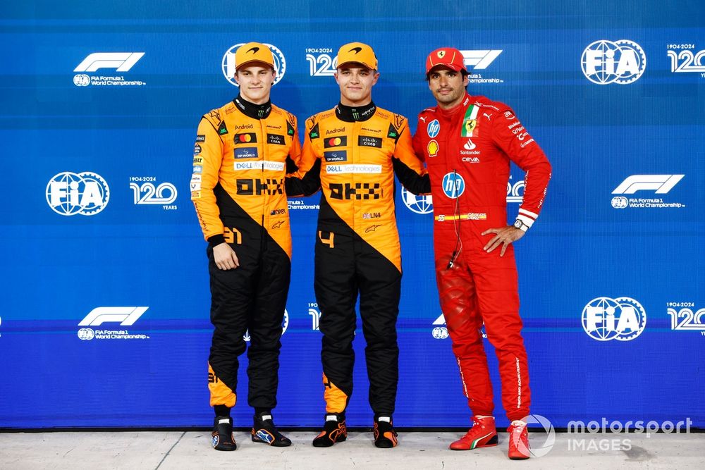 Top trois Qualifiers Oscar Piastri, McLaren F1 Team, pole man Lando Norris, McLaren F1 Team, Carlos Sainz, Scuderia Ferrari