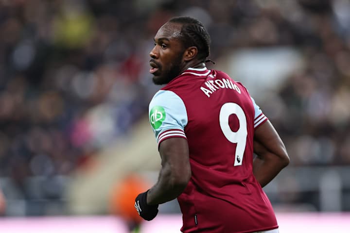 Michail Antonio