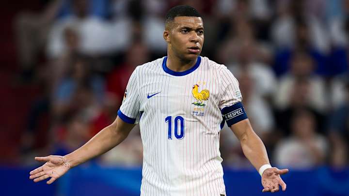 Kylian Mbappe avec l'équipe de France