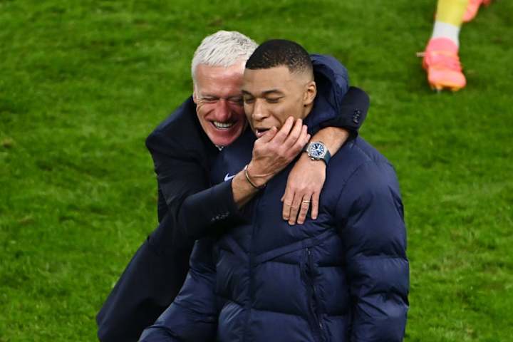 Didier Deschamps et Kylian Mbappe