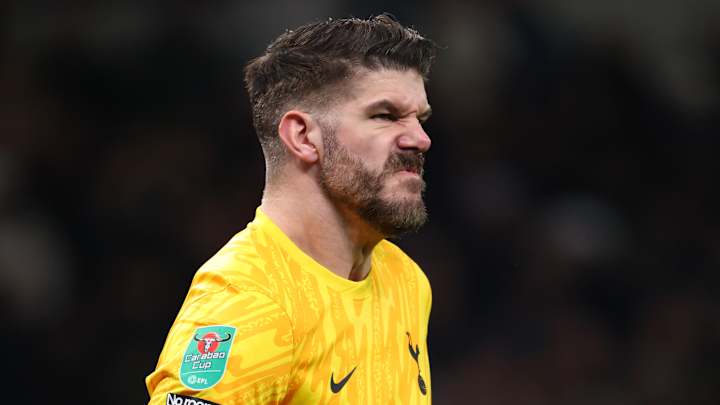 Fraser Forster lors de la victoire de Tottenham contre Manchester United