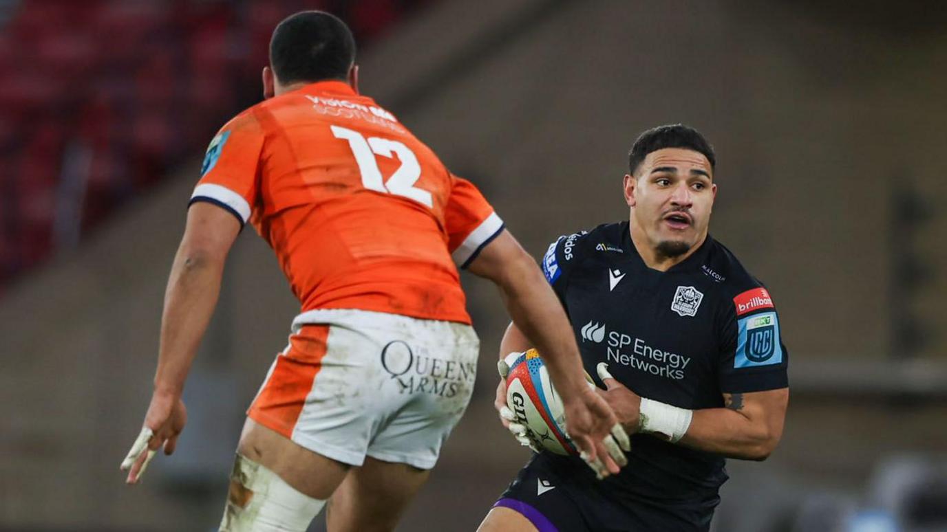 Edinburgh's Mosese Tuipulotu and Glasgow Warriors' Sione Tuipulotu