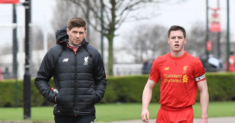 Accrington Stanley défie Liverpool en FA Cup - Liam Coyle en vedette