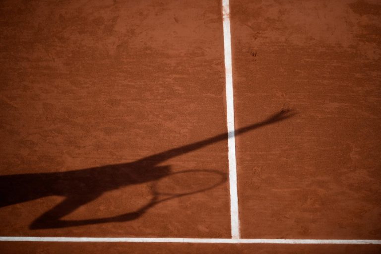 Accusé de viol- un ancien dirigeant du tennis français jugé en février