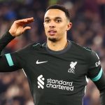 Alexander-Arnold envoie un message avec sa célébration de but