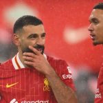 Alexander-Arnold - leçons à tirer de Salah pour son contrat à Liverpool