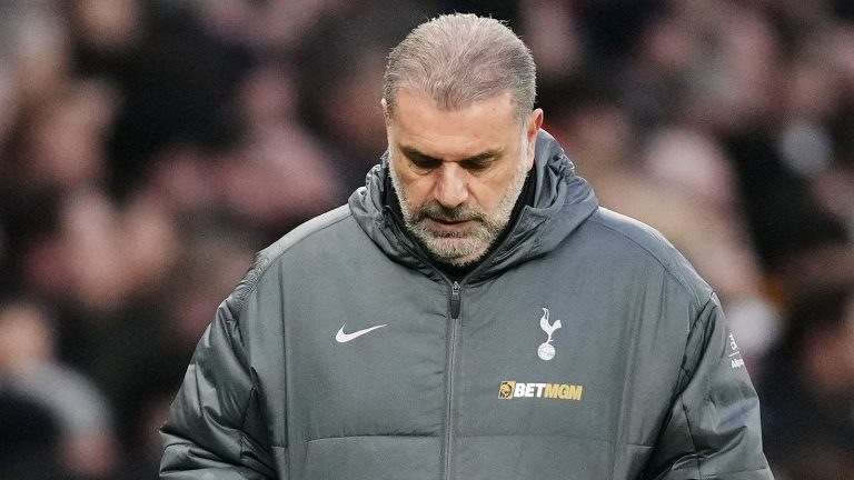 Ange Postecoglou prend ses responsabilités face à la crise de Tottenham