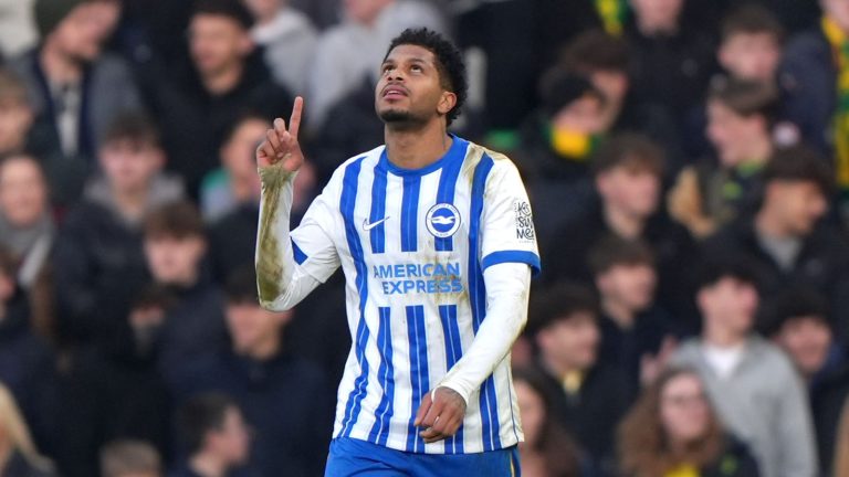 Brighton écrase Norwich 4-0 en FA Cup