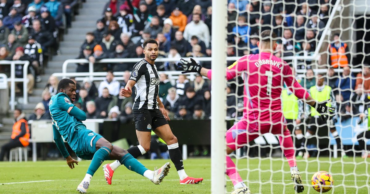 Controverse VAR - Le but d-Ouattara annulé pour Bournemouth à Newcastle