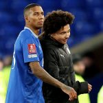 Darren Ferguson critiqué pour avoir ignoré Ashley Young en FA Cup