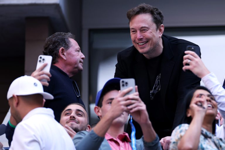 Elon Musk et Liverpool - Les propriétaires refusent de vendre