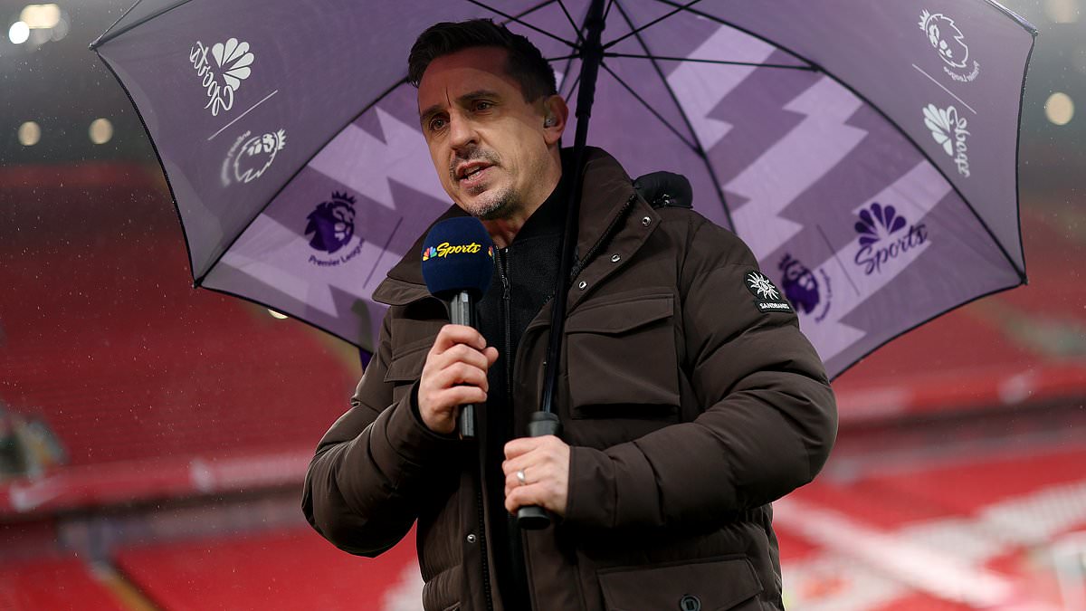 Gary Neville tente d-annuler le match Liverpool-Man Utd avec humour