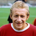 Hommage de Rod Stewart à Denis Law- légende de Manchester United