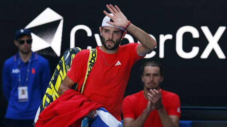 Jacob Fearnley éliminé à l-Open d-Australie par Zverev