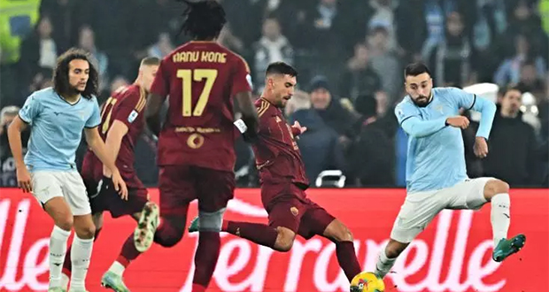 L-AS Rome s-impose face à la Lazio lors du derby romain