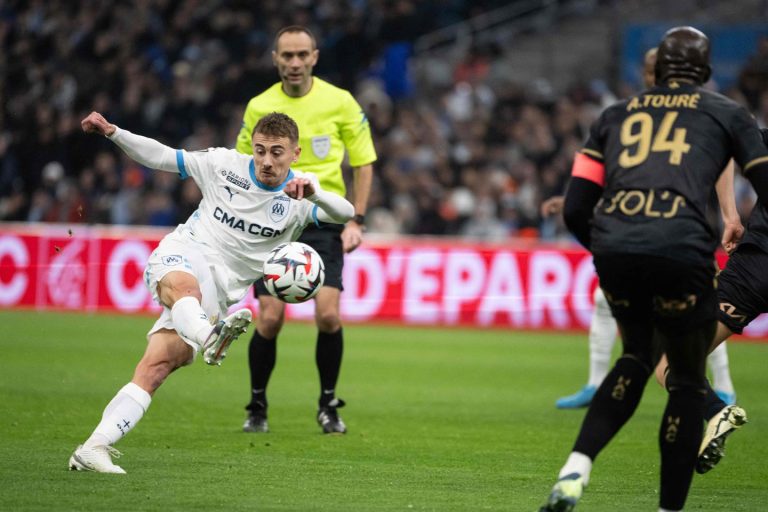 L-OM s-impose 5-1 contre Le Havre et renforce sa position