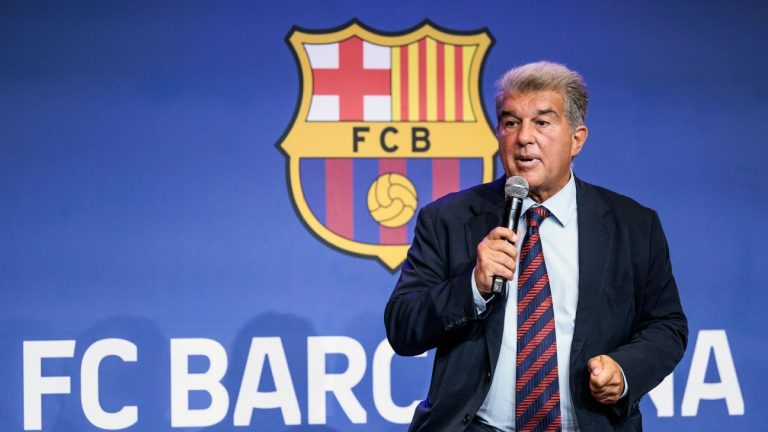 Laporta sous pression - appel à la démission à Barcelone