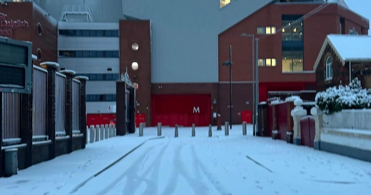 Liverpool vs Man Utd - Match maintenu malgré la neige