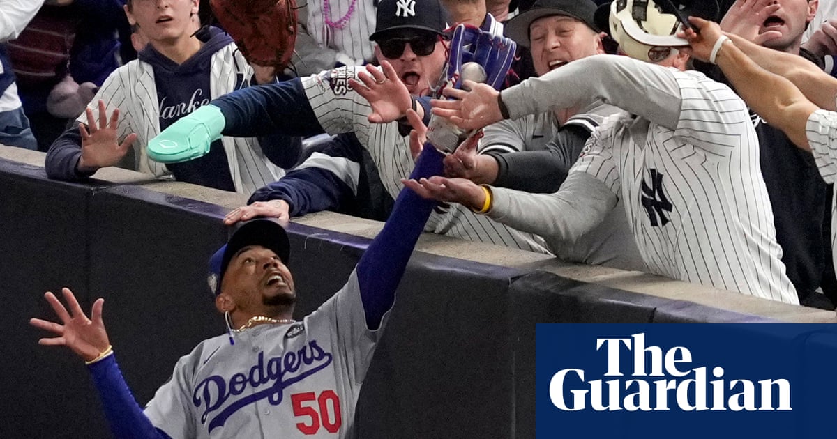 MLB - Deux fans interdits d-accès après incident au World Series