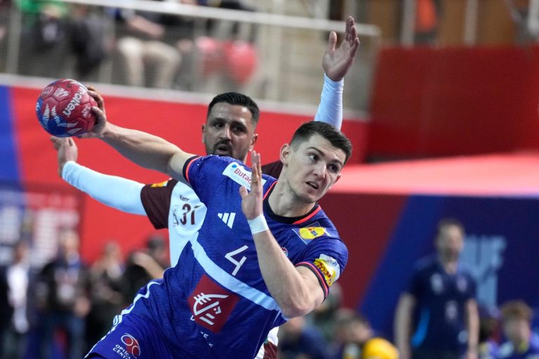 Mondial 2025 - Les Bleus s-imposent face au Qatar 37-19