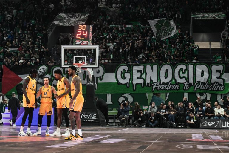 Paris Basketball vs Maccabi Tel-Aviv - Match sous tension