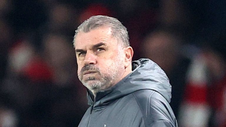 Postecoglou déçu par la défaite de Tottenham contre Arsenal