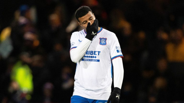 Rangers tenu en échec par Dundee - 1-1 en Premiership écossaise