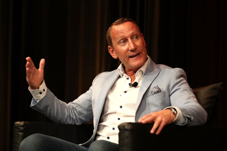 Ray Parlour s-interroge sur le traitement de Summerville à West Ham