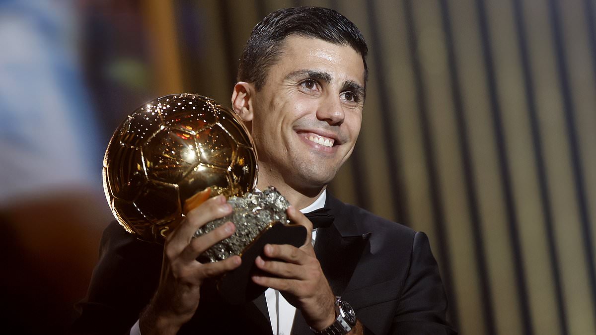 Rodri répond à Ronaldo sur le Ballon d-Or -injuste-