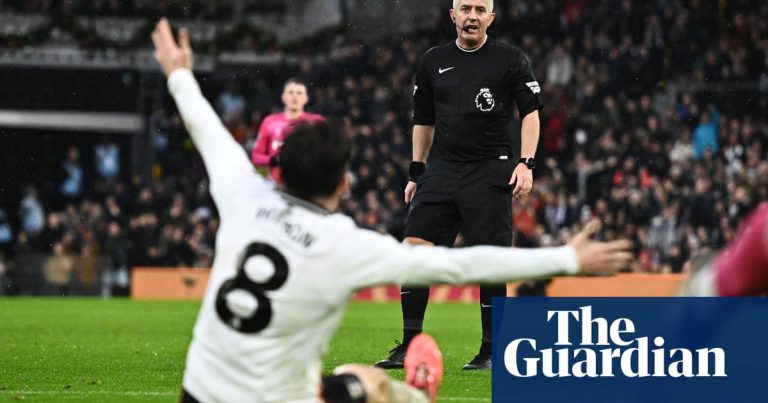 Silva critique l-arbitre après le match nul de Fulham contre Ipswich